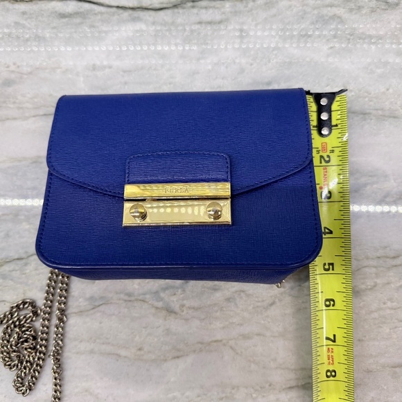 FURLA Navy Blue Crossbody With Gold Chain Strap - Picture 4 of 12